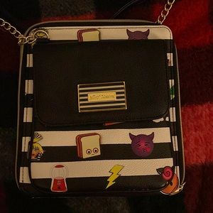 👜Betsey Johnson Emoji Shoulder Bag👜